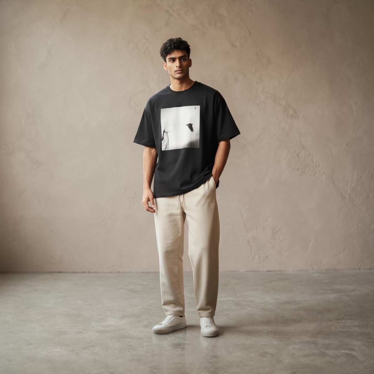 DeV Joggers Bone