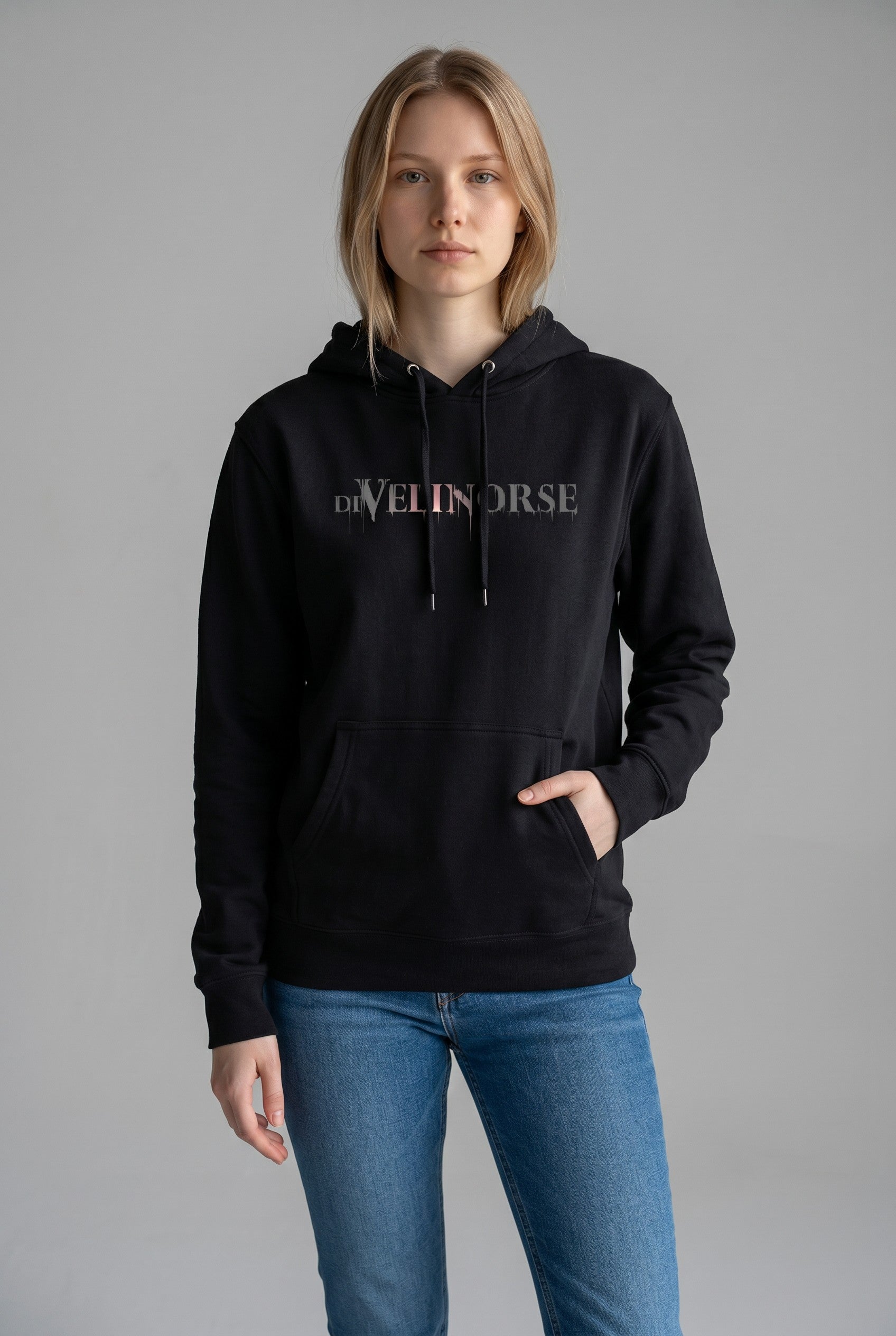 DeVelinorse Hoodie Black
